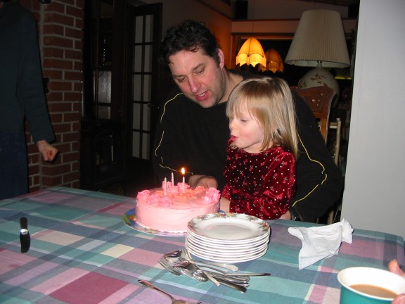 576x432 pixels (58K)